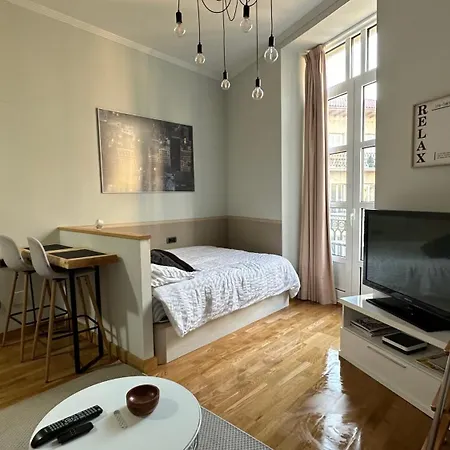 Moderno Estudio En Porta Do Sol * فيجو