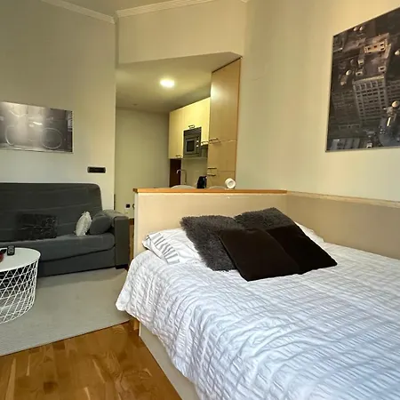Moderno Estudio En Porta Do Sol شقة *